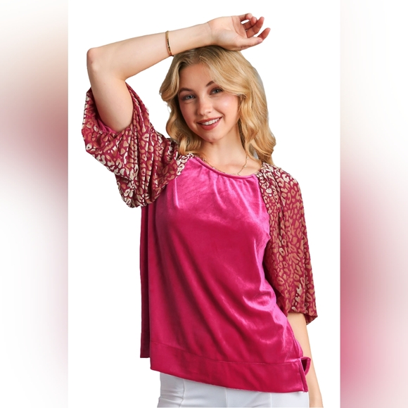 Umgee Leopard Velvet Sheer Balloon Half Sleeve Shirt Split Top High-Low Blouse - Picture 4 of 15